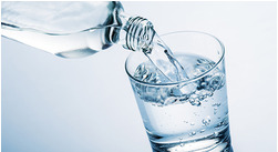 De câtă apă am nevoie pe zi?